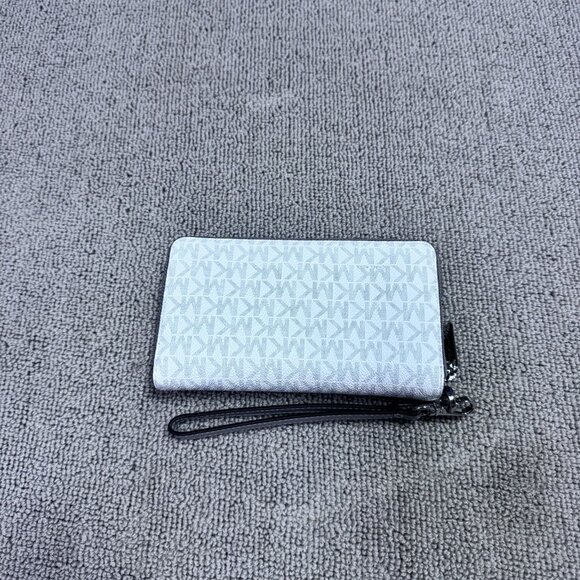 Michael Kors Jet Set Travel Wallet Bright White Zip Around Large NWT - Picture 7 of 8